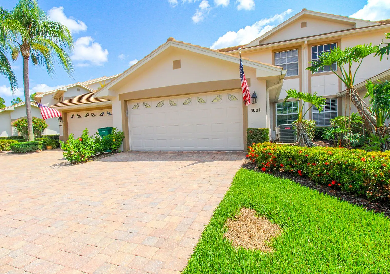 ** 3/2 Golf Transfer To The Strand Unit Available ** Gated Beautiful Remodeled Unit **Lake And Fo... — Photo 4
