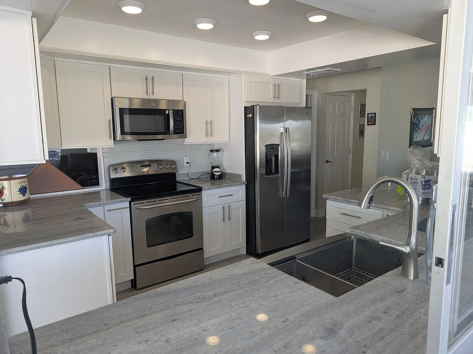 820 Capri Blvd — Photo 4