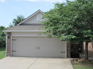 2802 W Valley West Ct, Rogers, AR 72756