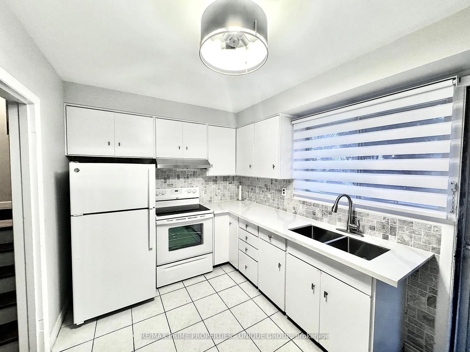 4 bed, $3,850 — Photo 3