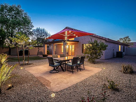4th image of 461 E Palomino Dr