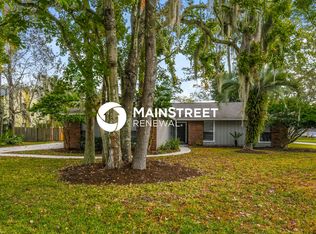13093 Silver Oak Dr, Jacksonville, FL 32223