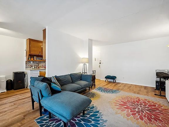 2nd image of 3125 Tibbett Ave APT 11H