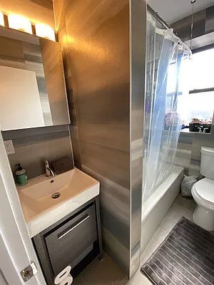 Rented by Mdays Realty | media 18