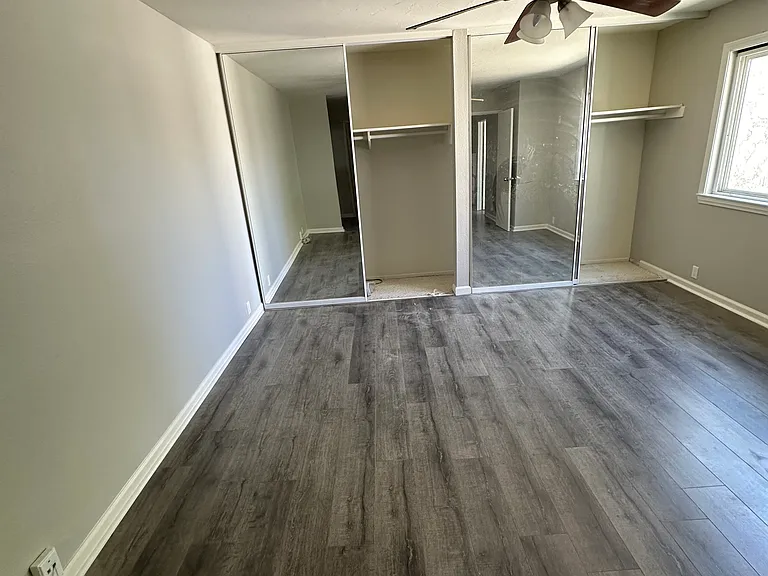 11043 Clairemont Mesa Blvd — Photo 25