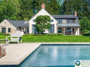 7043 Phillips Mill Rd, New Hope, PA 18938