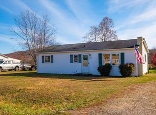 26 Whiteoak Cir, Lyndhurst, VA 22952