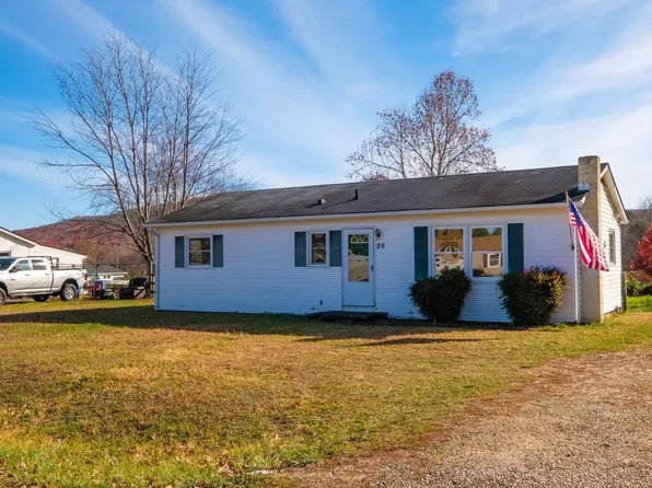 26 Whiteoak Cir, Lyndhurst, VA 22952