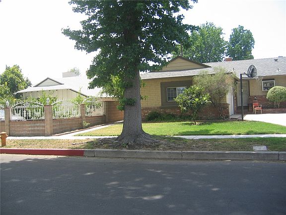 2nd image of 7657 Teesdale Ave