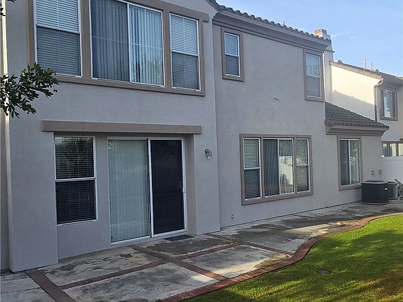 4th image of 2518 Carlton Pl