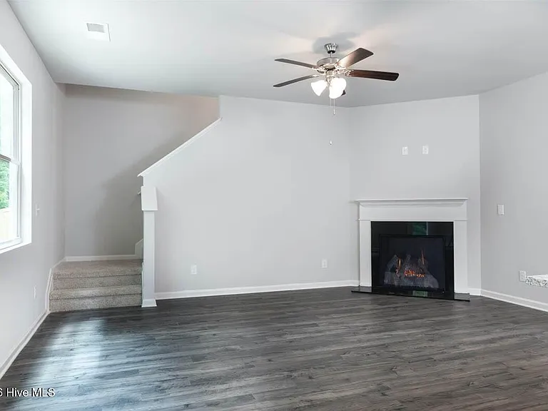 1151 Button Buck Ln — Photo 6