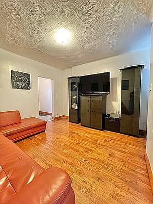 4th image of 3286 30th St APT 3A