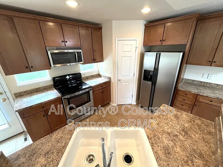 4719 Iron Horse Villas Point — Photo 7
