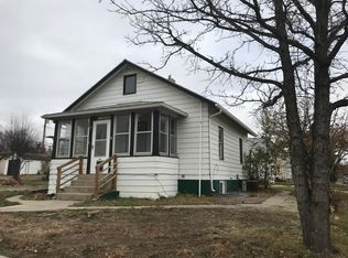 523 8th St E, Williston, ND 58801