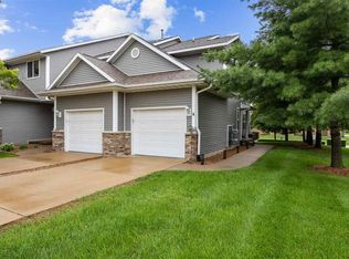 5811 Muirfield Dr SW APT 6, Cedar Rapids, IA 52404
