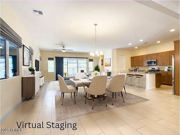 5th image of 945 E La Mirada Dr