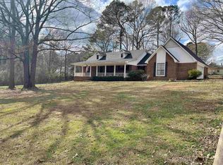 306 Kay Dr, El Dorado, AR 71730