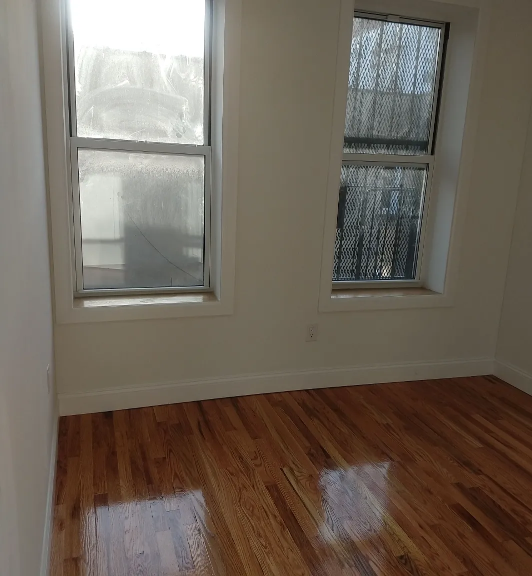 4003 5th Avenue — Photo 3