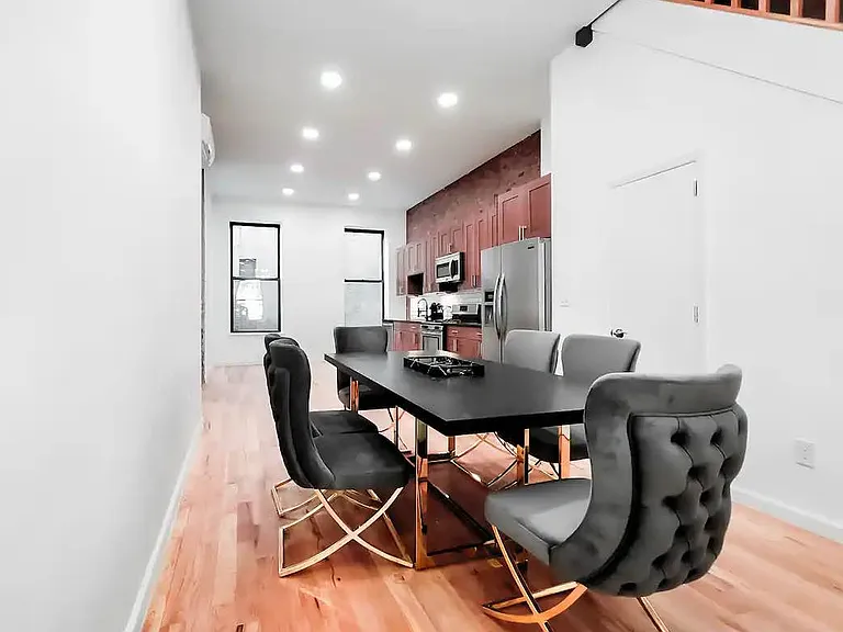 285 Pleasant Ave #1 — Photo 2