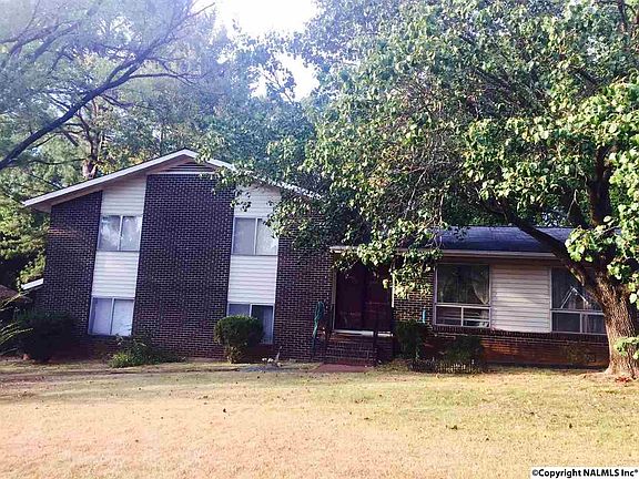 4th image of 2513 Lancelot Dr SE