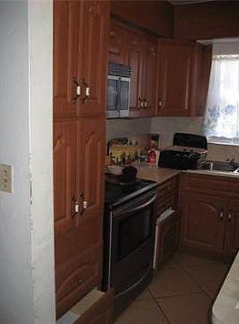 5th image of 645 E Campus Cir