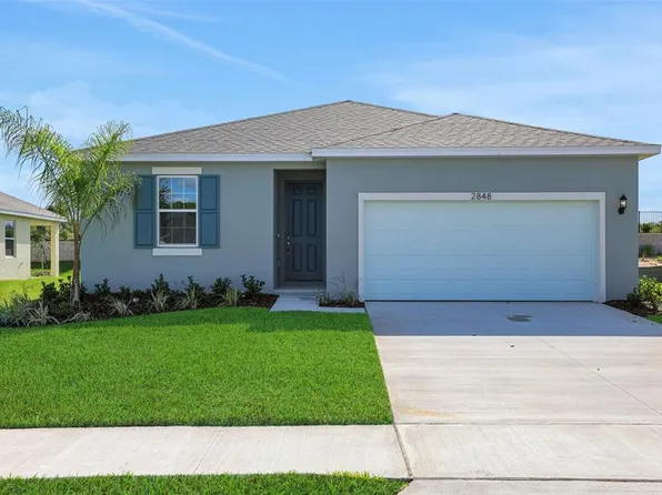 2848 Supermarine Rd, Tavares, FL 32778