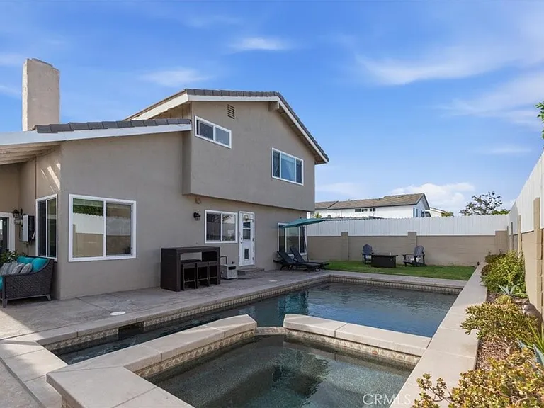3816 Mistral Dr — Photo 19