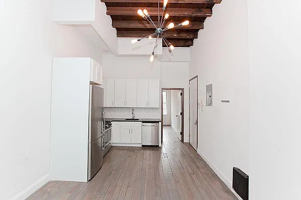 Rented by Voro NYC | media 2