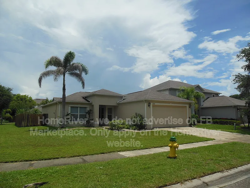 10414 Maronda Dr