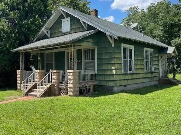 708 W 4th St, Pittsburg, KS 66762