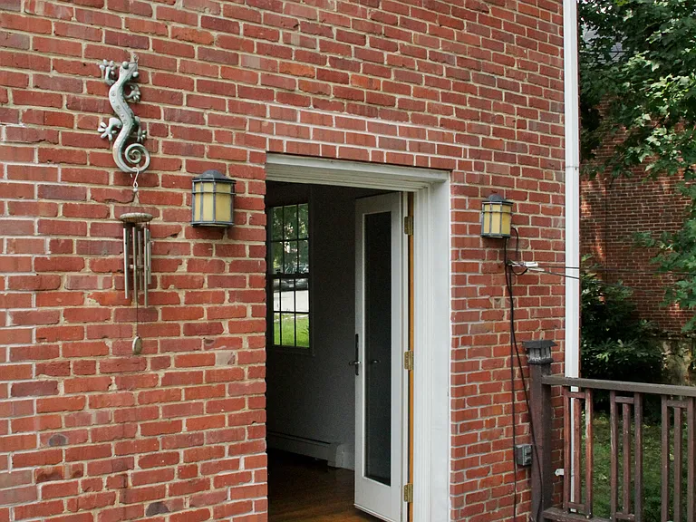 6107 Maylane Dr — Photo 106