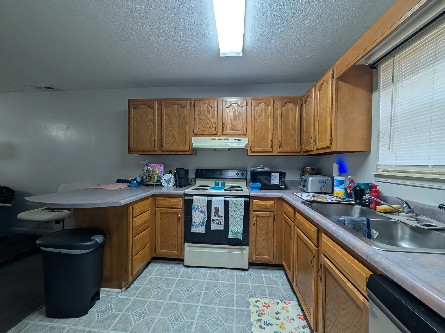 587 Baker Rd — Photo 3