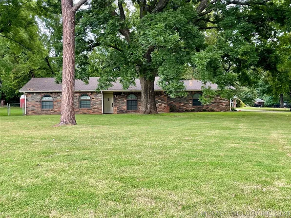 1426 Williams St, Fort Gibson, OK 74434