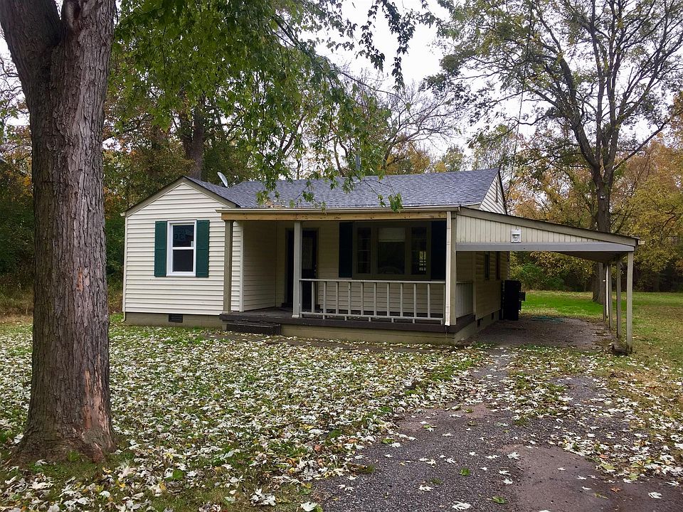 1st image of 817 Gibson Dr