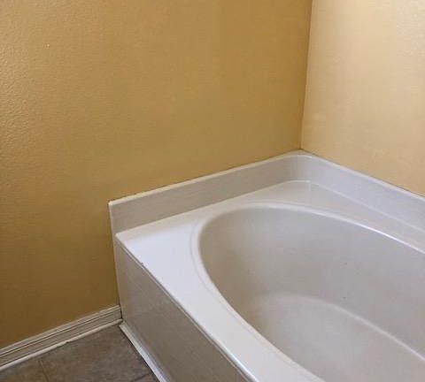4th image of 3644 Queens Cove Blvd