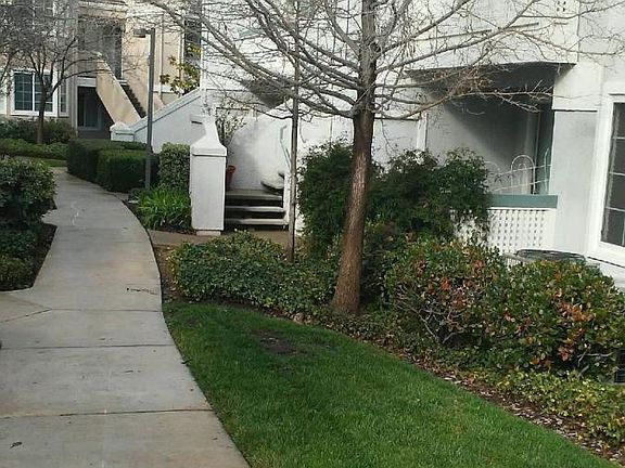 4th image of 5983 Lake Hennessy Ct