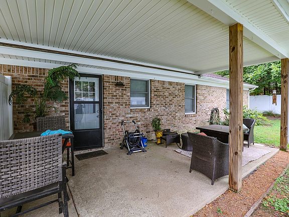 5th image of 3827 Minnich Ave