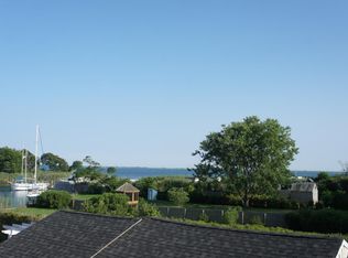 121 Union Ave, Center moriches, NY 11934