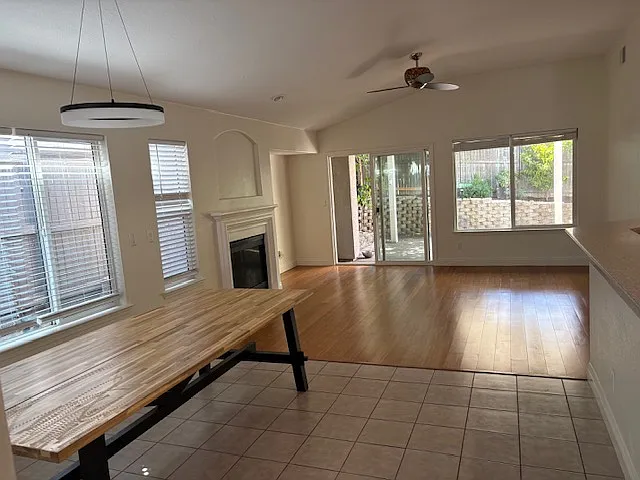 3 bed, 1545 sqft, $2,650 — Photo 4