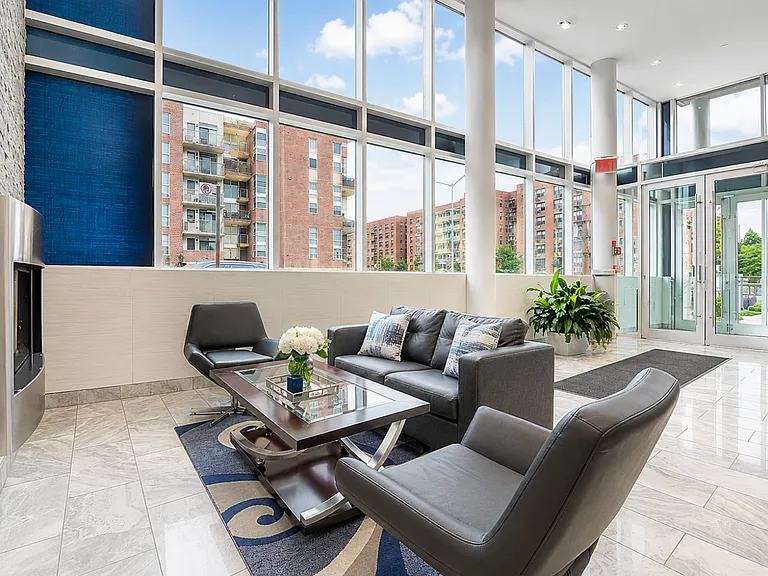 3426 Guider Ave #2E — Photo 7