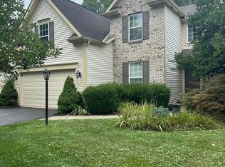 402 Ironhorse Dr, Delaware, OH 43015