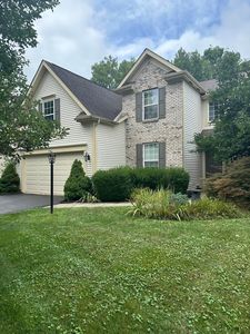 402 Ironhorse Dr, Delaware, OH, 43015