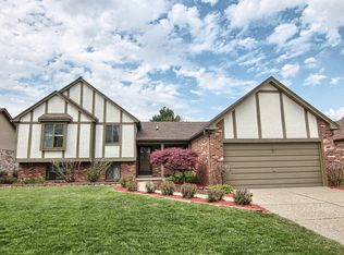 3653 Alderdale Dr, Sterling Heights, MI