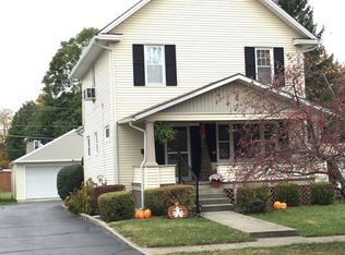 855 Walnut St, Fostoria, OH 44830