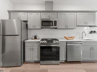 273 E Kinney St #506, Newark, NJ 07105