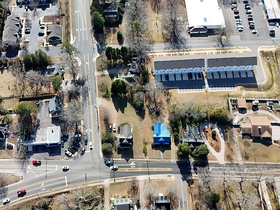 3rd image of 3990 Wendell Blvd