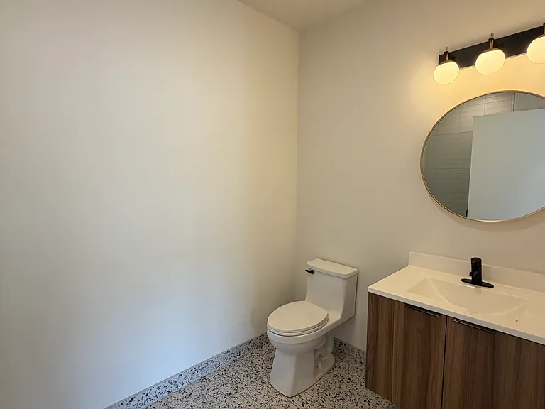 293 Fairmount Ave #203 — Photo 4