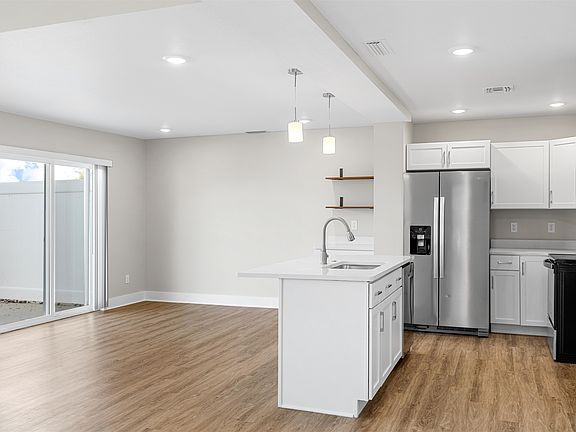4th image of 2720 Tim Rogers Ln