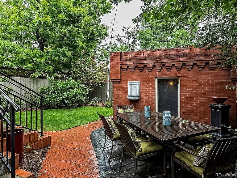 624 Gaylord St — Photo 20