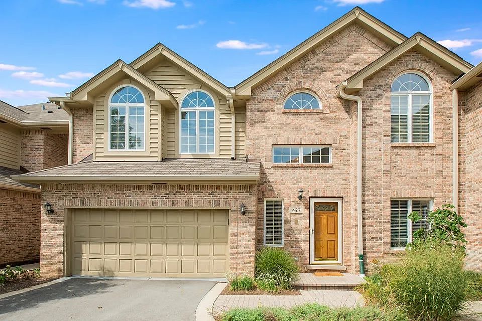 1st image of 427 Ashbury Dr
